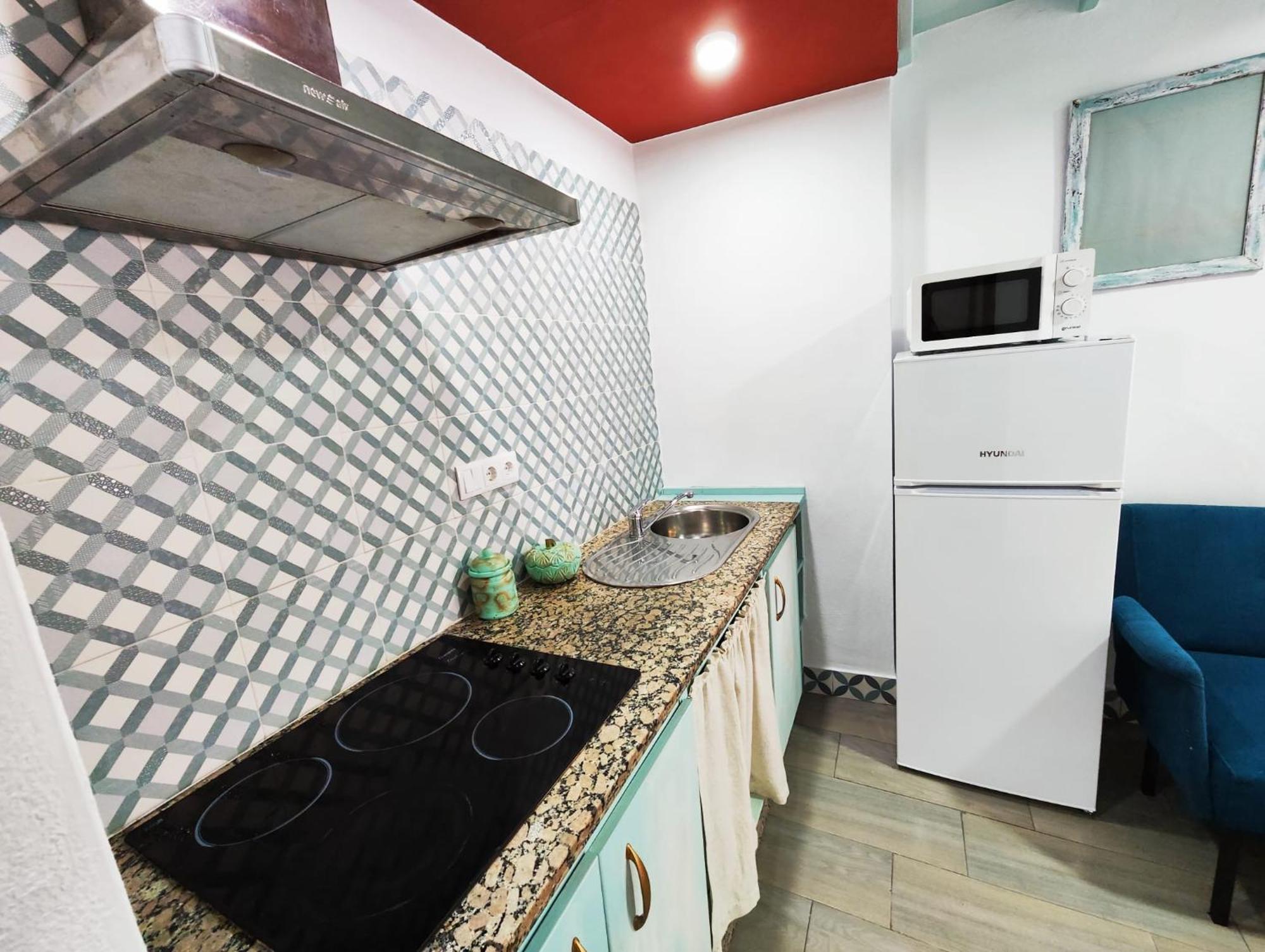 Apartamento Puerta De Cordoba Carmona  Exterior photo